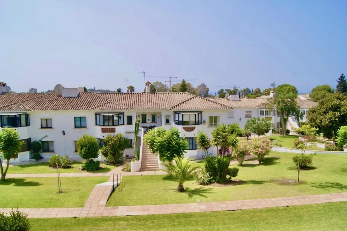 Apartment Golf & Relax En El Paraiso Estepona Spain